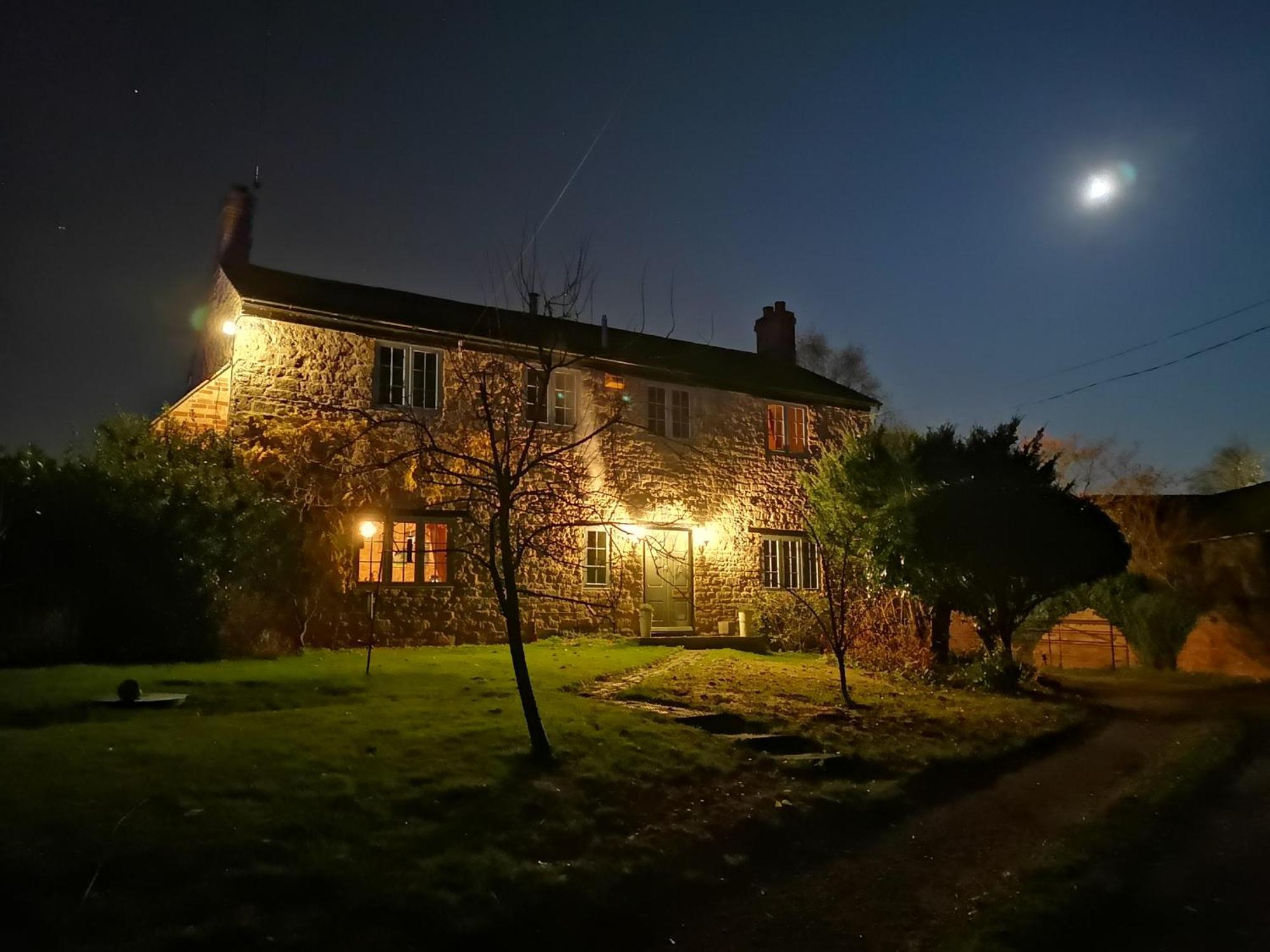 Home Farm Bed & Breakfast Милтон-Кейнс Экстерьер фото